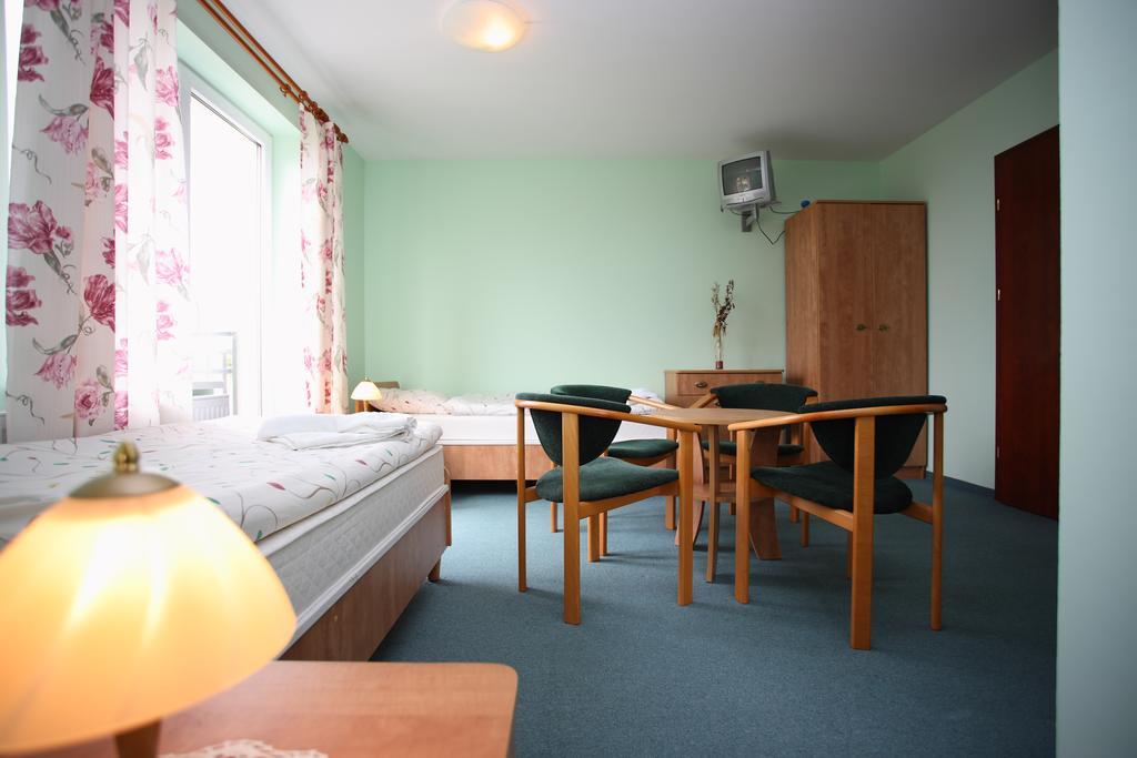 Hotel Osrodek Wczasowy Marysia Niechorze Zimmer foto