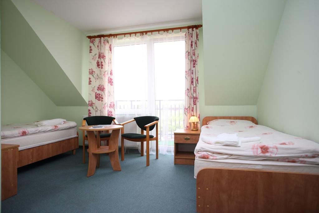 Hotel Osrodek Wczasowy Marysia Niechorze Zimmer foto